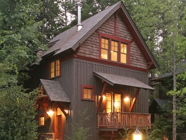 Cabins & Treehouses