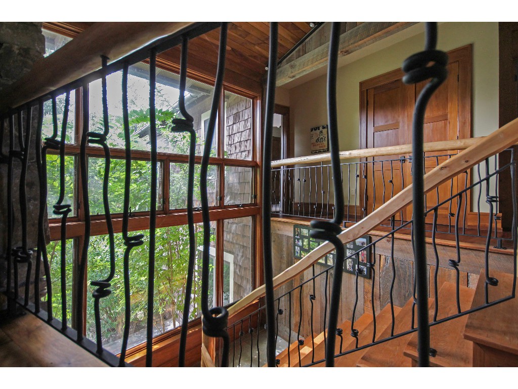 Blue Moon Lodge  181 Ebby-print-038-Custom Iron Railing-4200x2800-300dpi